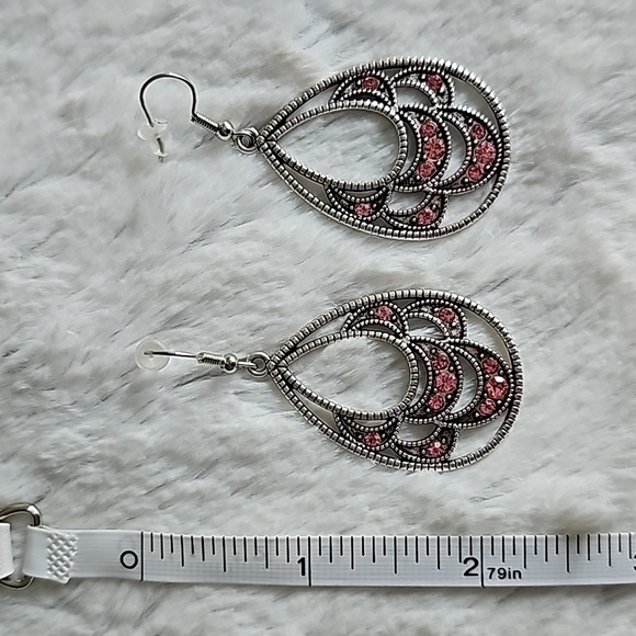 Earrings - Picture 4 of 5